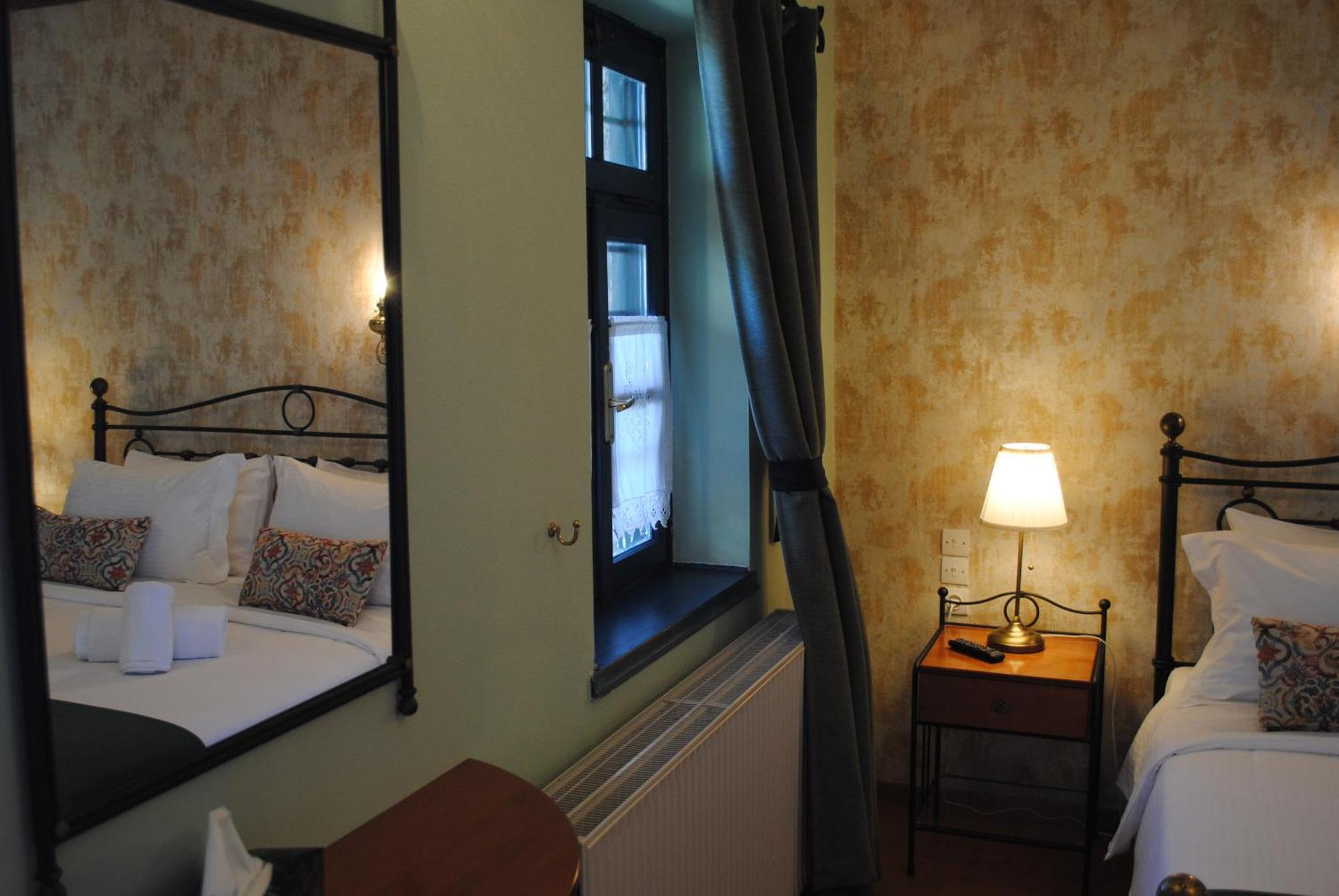 Andromachi'S Beloi Hotel Vitsa Exterior photo